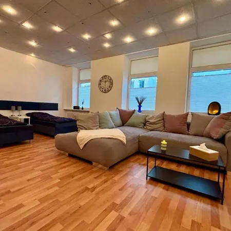 Easystay Center * キール